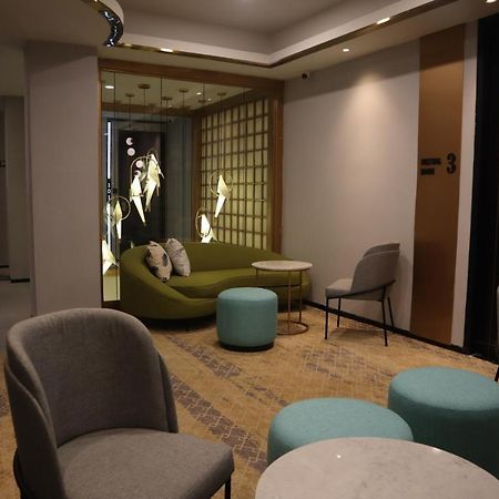 Gaia Hotel Ternate Esterno foto